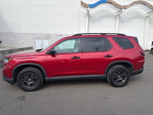 2023 Honda Pilot TrailSport