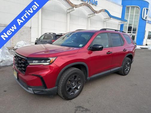 2023 Honda Pilot TrailSport