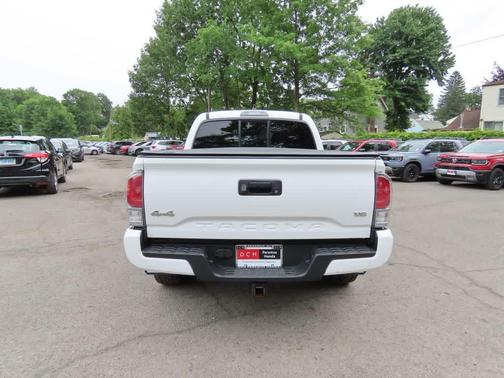 Ice 2023 Toyota Tacoma SR