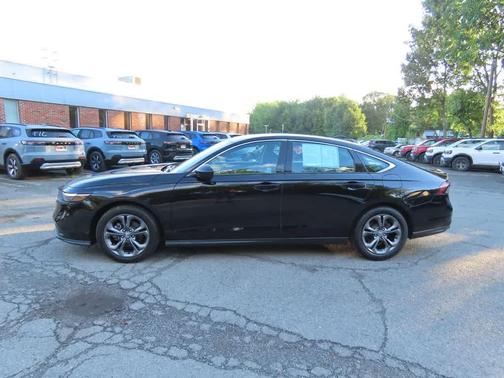 Crystal Black Pearl 2023 Honda Accord EX
