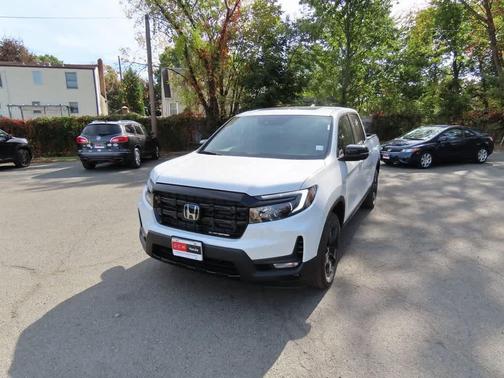 Platinum White Pearl 2026 Honda Ridgeline Black Edition Truck