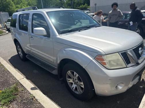 2011 Nissan Pathfinder Silver