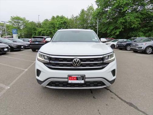 2022 Volkswagen Atlas 3.6L SE w/Technology