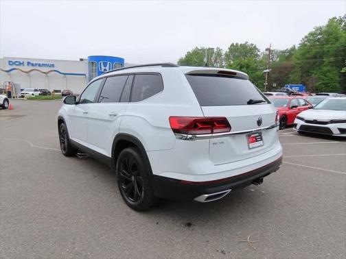 2022 Volkswagen Atlas 3.6L SE w/Technology