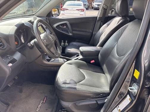 2011 Toyota RAV4 Sport
