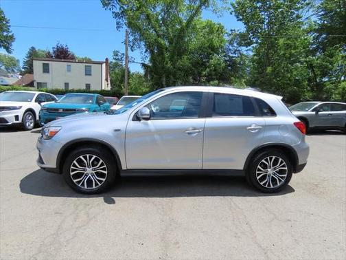 2018 Mitsubishi Outlander Sport ES