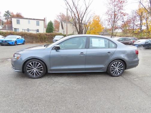 2016 Volkswagen Jetta 1.8T Sport