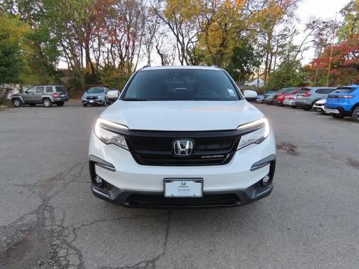2022 Honda Pilot Black Edition