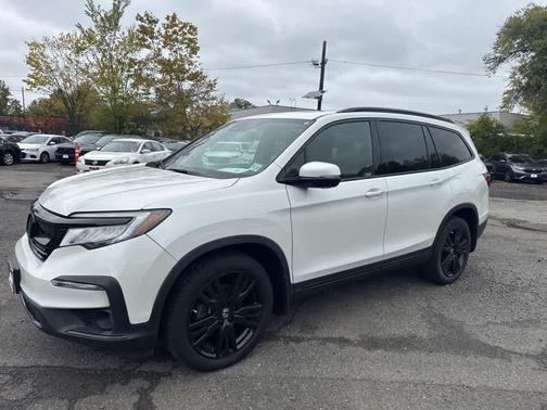 2022 Honda Pilot Black Edition
