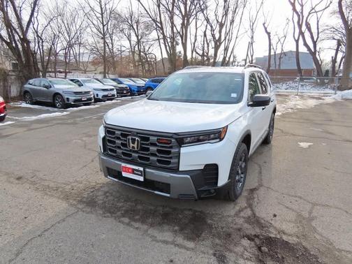 2026 Honda Pilot TrailSport