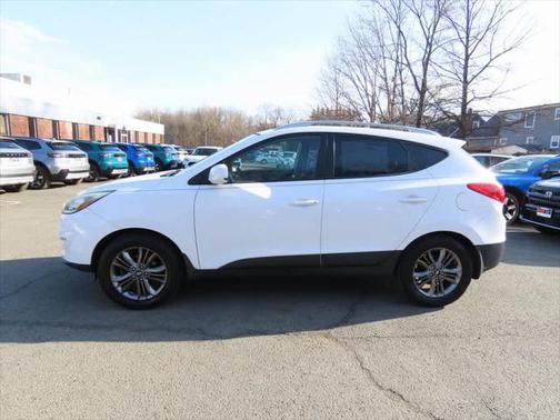2014 Hyundai TUCSON SE
