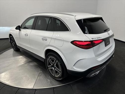 2025 Mercedes-Benz GLC 350e Base