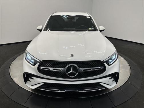 2025 Mercedes-Benz GLC 350e Base
