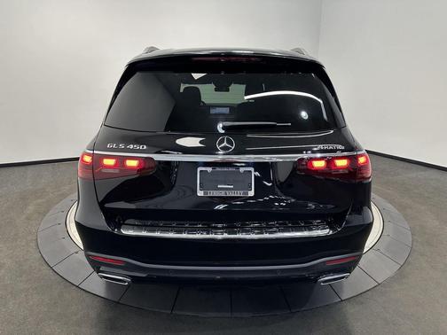 Black 2024 Mercedes-Benz GLS 450 4MATIC