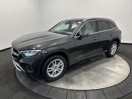 2026 Mercedes-Benz GLC 300 4MATIC