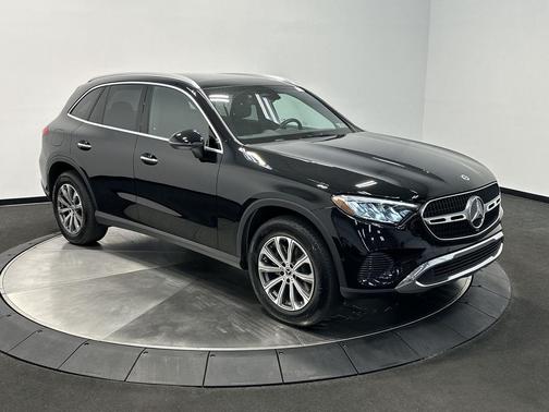 2025 Mercedes-Benz GLC 300 4MATIC