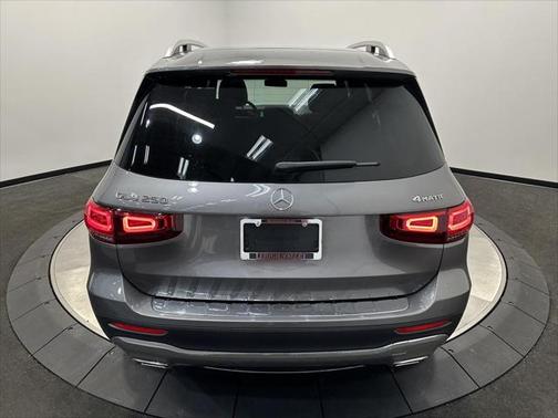 2022 Mercedes-Benz GLB 250 4MATIC