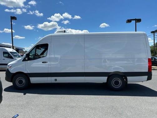 2025 Mercedes-Benz Sprinter 2500 High Roof
