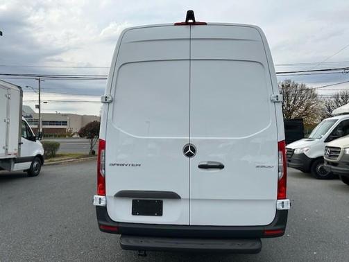 2026 Mercedes-Benz Sprinter 2500 High Roof