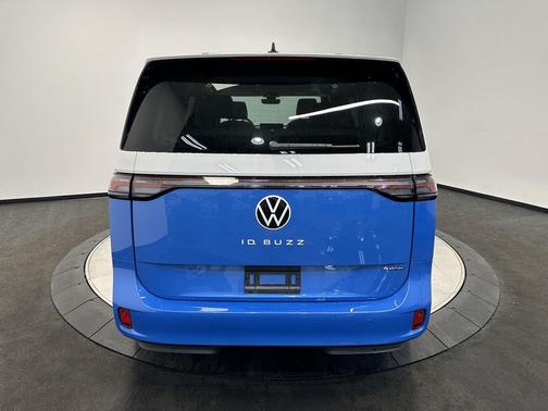 2025 Volkswagen ID. Buzz 1st Edition with 4MOTION