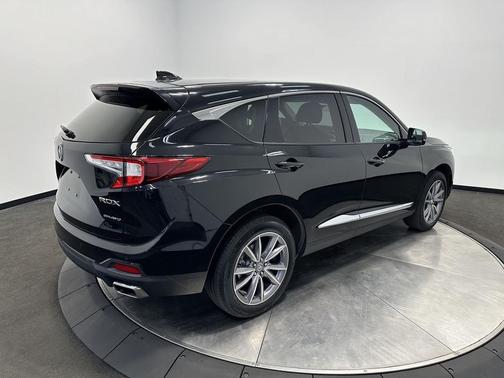 Majestic Black Pearl 2023 Acura RDX Technology Package