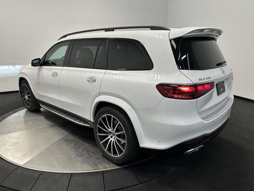 2026 Mercedes-Benz GLS 580 4MATIC