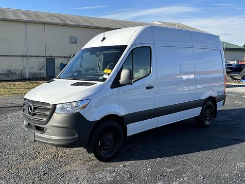 2025 Mercedes-Benz Sprinter 2500 High Roof