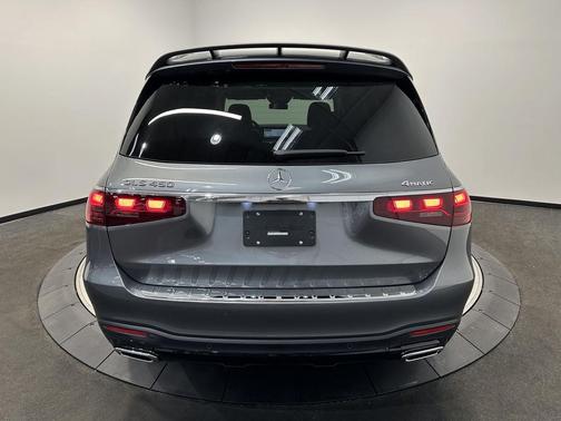 2026 Mercedes-Benz GLS 450 4MATIC