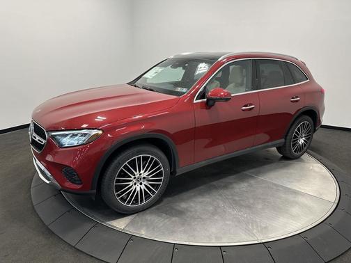 MANUFAKTUR Patagonia Red Metallic 2026 Mercedes-Benz GLC 300 4MATIC