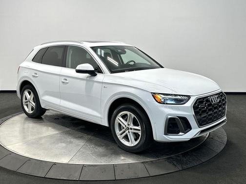2021 Audi Q5 Prestige 55 TFSI e quattro S tronic
