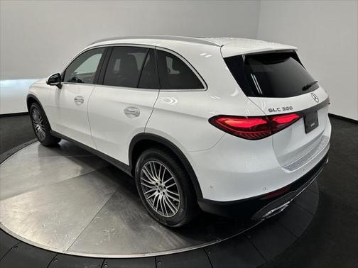 2023 Mercedes-Benz GLC 300 4MATIC