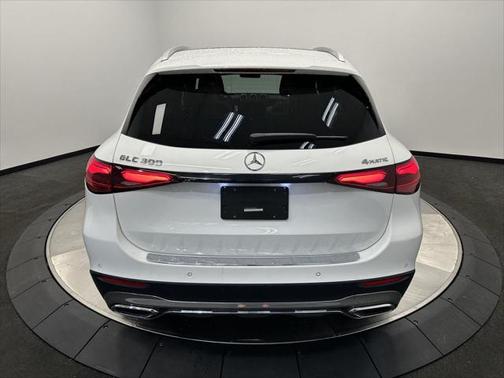 2023 Mercedes-Benz GLC 300 4MATIC
