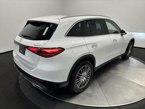 2023 Mercedes-Benz GLC 300 4MATIC