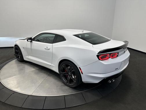 Summit White 2023 Chevrolet Camaro 1SS