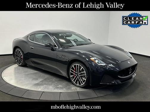 Nero Ribelle Metallic 2024 Maserati GranTurismo Modena