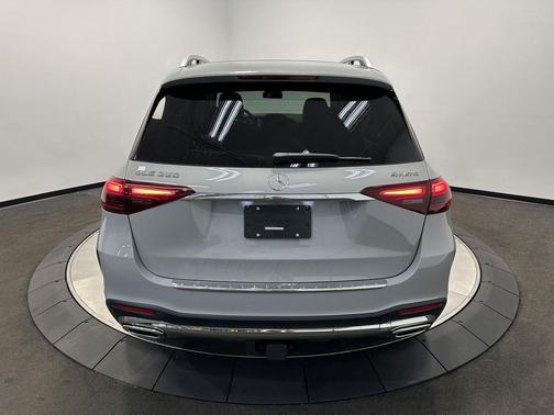MANUFAKTUR Alpine Grey 2026 Mercedes-Benz GLE 350 4MATIC