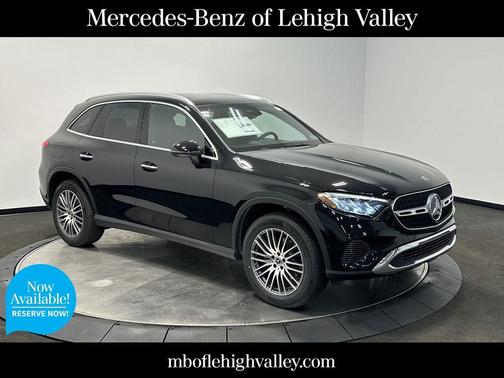 BLACK 2026 Mercedes-Benz GLC 300 4MATIC