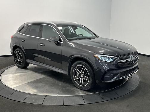 2025 Mercedes-Benz GLC 300 4MATIC