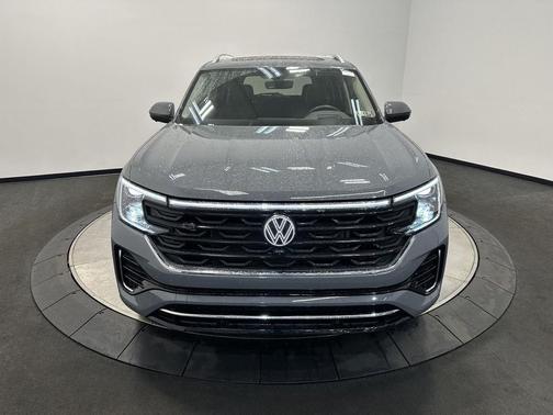 2025 Volkswagen Atlas 2.0T SEL Premium R-Line 4MOTION