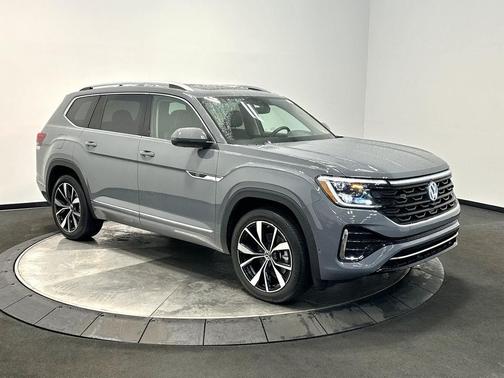 2025 Volkswagen Atlas 2.0T SEL Premium R-Line 4MOTION