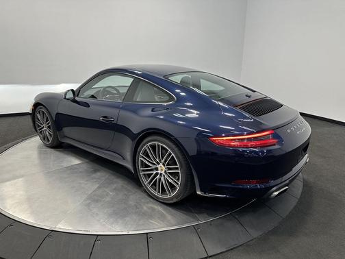 Chalk 2018 Porsche 911 Carrera