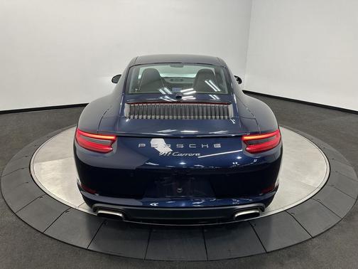 Chalk 2018 Porsche 911 Carrera