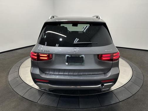 2026 Mercedes-Benz GLB 250 4MATIC