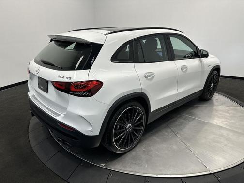 2022 Mercedes-Benz AMG GLA 45 Base 4MATIC