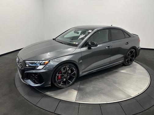 2024 Audi RS 3 TFSI quattro S tronic