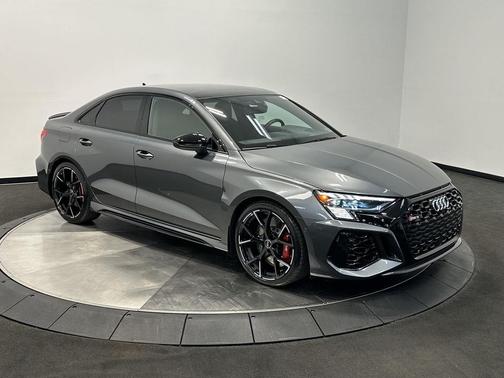 2024 Audi RS 3 TFSI quattro S tronic