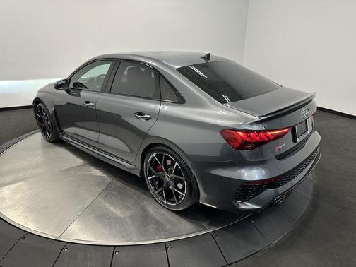 2024 Audi RS 3 TFSI quattro S tronic