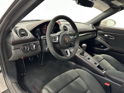 2025 Porsche 718 Boxster GTS 4.0