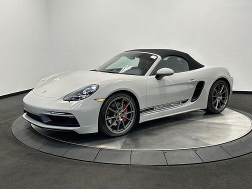 2025 Porsche 718 Boxster GTS 4.0