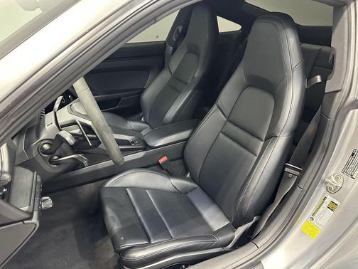 Dolomite Silver Metallic 2022 Porsche 911 Carrera 4 GTS